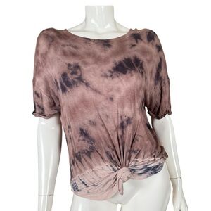 Moon & Sky tie dye oversized short sleeve tee
boho short tie front T-Shirt XS